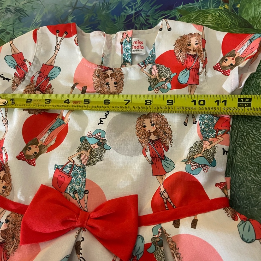 Girl’s Fashionista Dress with Red Bow Accent, Size 2-4 Toddler, EUC - Picture 13 of 16
